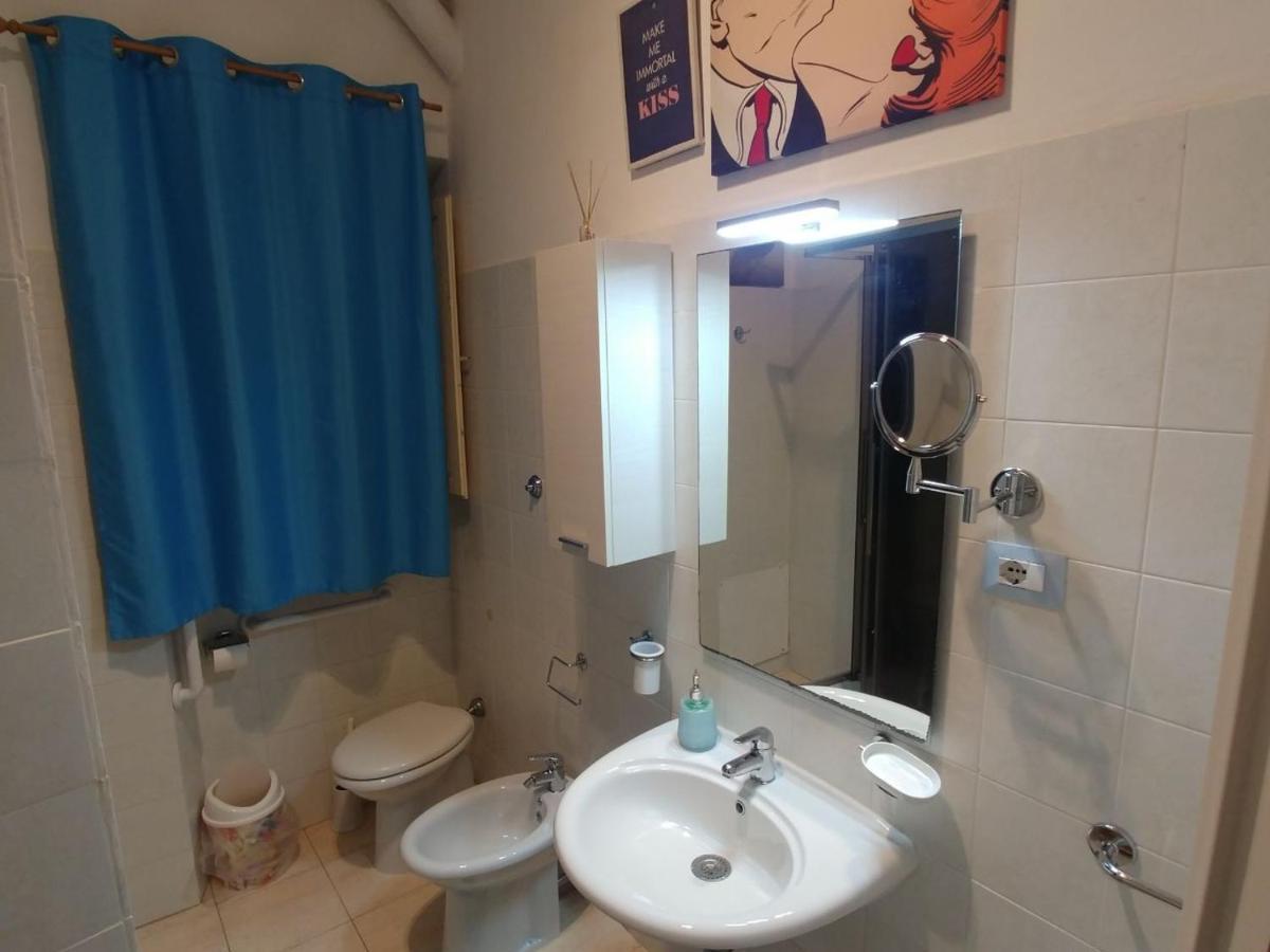 Miky M House B&B Cagliari Eksteriør billede